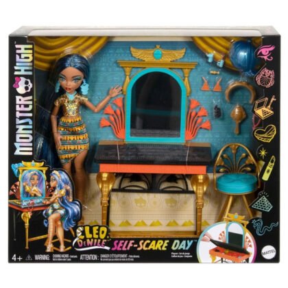 Monster High - кукла Cleo с тоалетка