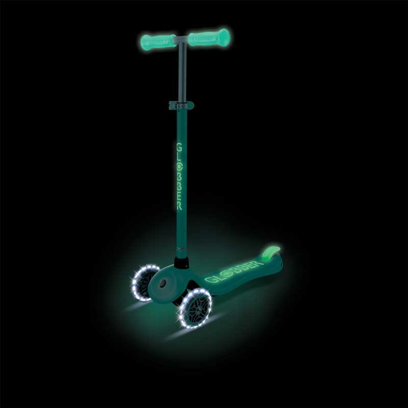 Детска тротинетка със светещи колела PRIMO PLUS GLOW LIGHTS, ментов цвят - Image 3